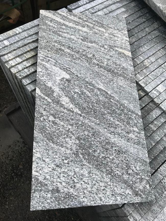 Silver Mountain Granite (Cross Cut)